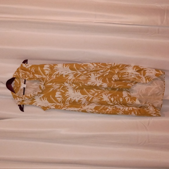 Cynthia Rowley Dresses & Skirts - Cynthia Rowley tropical mustard dress with white flowers. Large. Linen&v…